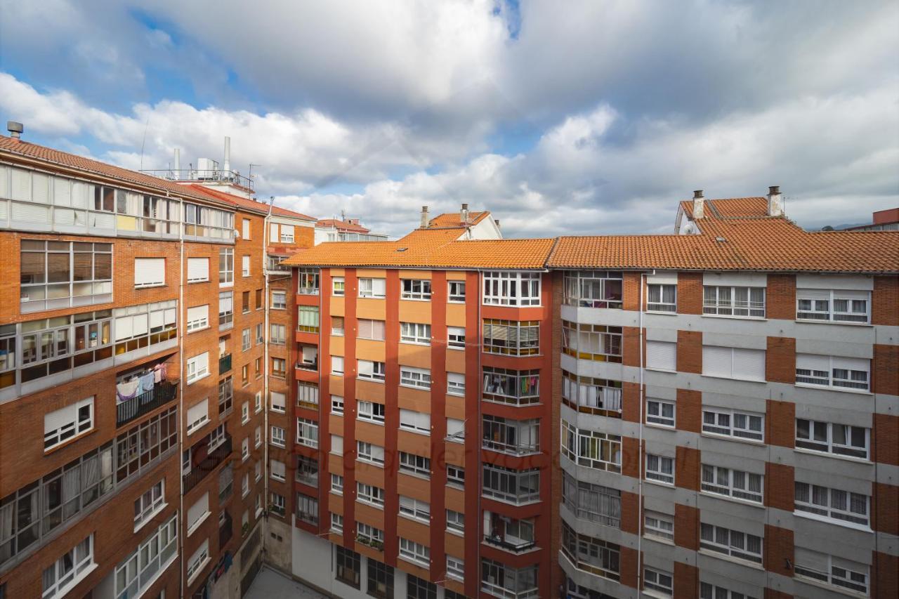 El Carbayedo Avilés Exterior foto